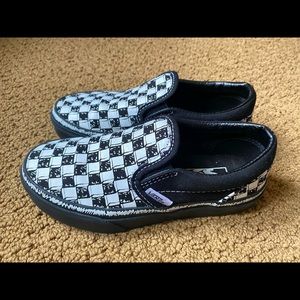 Vans Slip on Sketch Checkerboard Skate Shoe, Black and White- Little Kid Size 13